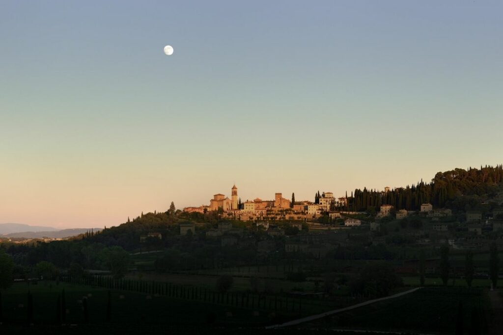 brunello cucinelli azienda